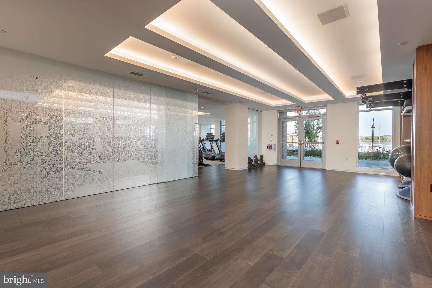 304 S UNION ST, ALEXANDRIA, Virginia 22314, 3 Bedrooms Bedrooms, ,3 BathroomsBathrooms,Residential,For sale,304 S UNION ST,VAAX2054506 MLS # VAAX2054506