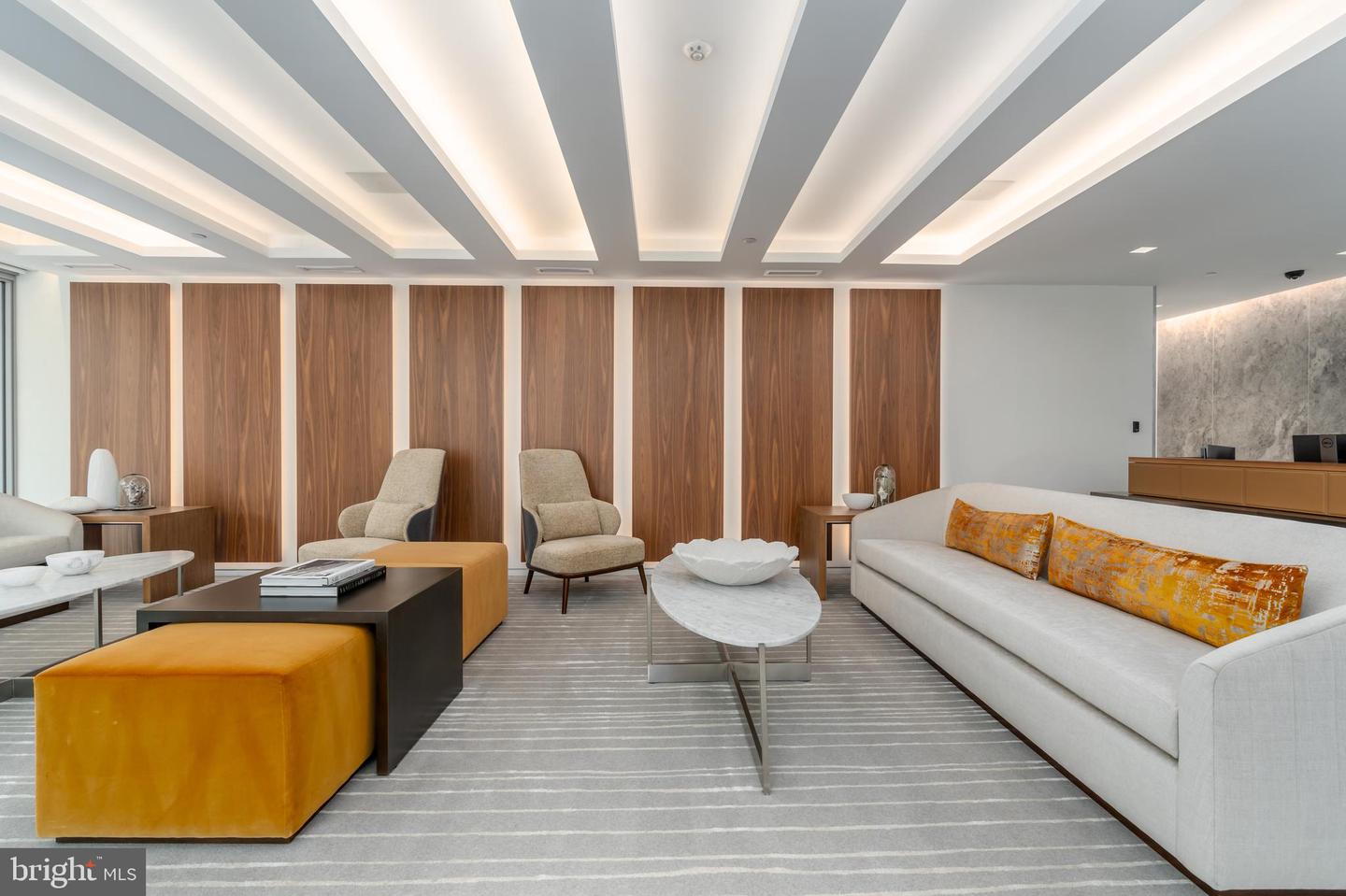 304 S UNION ST, ALEXANDRIA, Virginia 22314, 3 Bedrooms Bedrooms, ,3 BathroomsBathrooms,Residential,For sale,304 S UNION ST,VAAX2054506 MLS # VAAX2054506