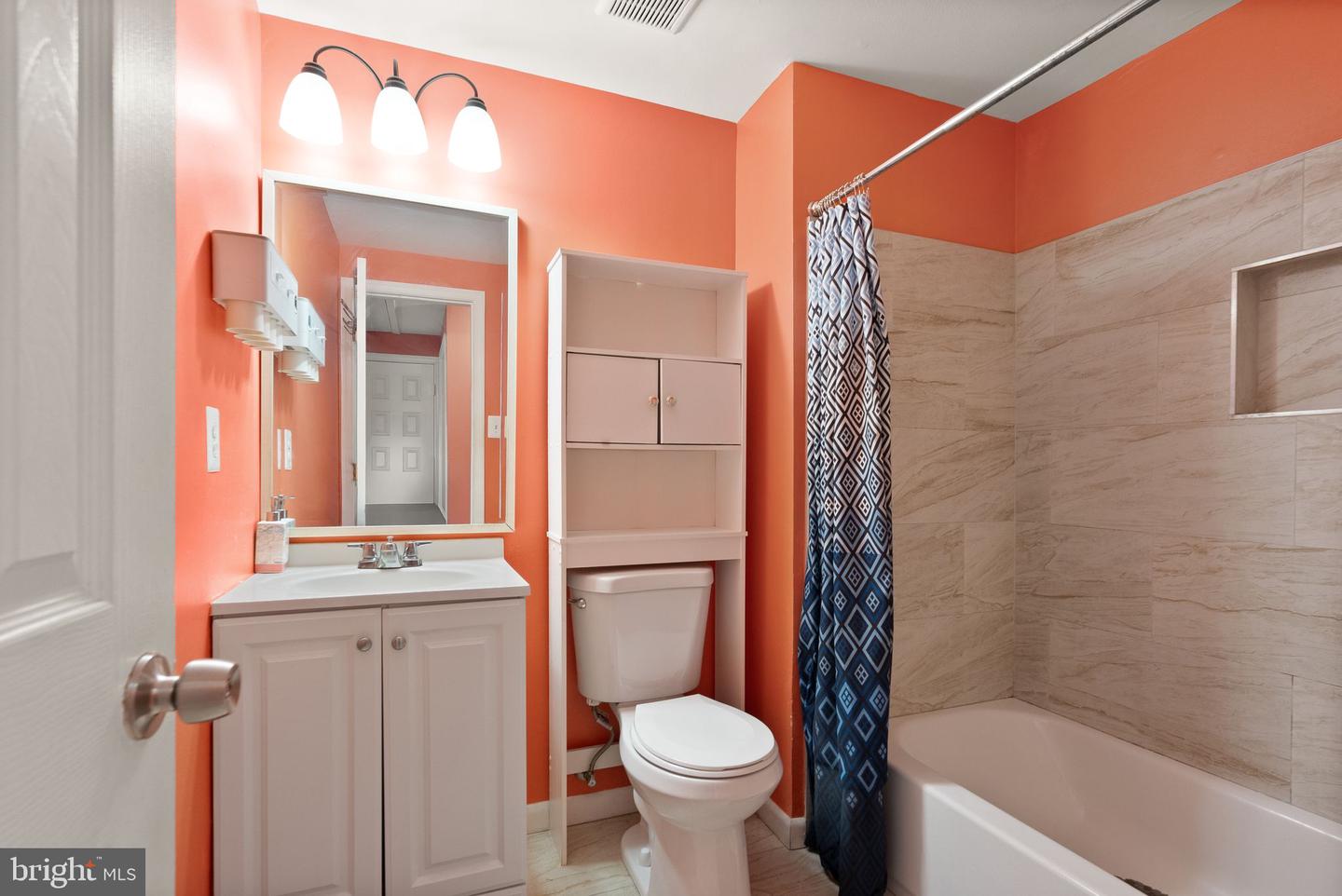 191 N COTTAGE RD, STERLING, Virginia 20164, 4 Bedrooms Bedrooms, ,2 BathroomsBathrooms,Residential,For sale,191 N COTTAGE RD,VALO2116748 MLS # VALO2116748