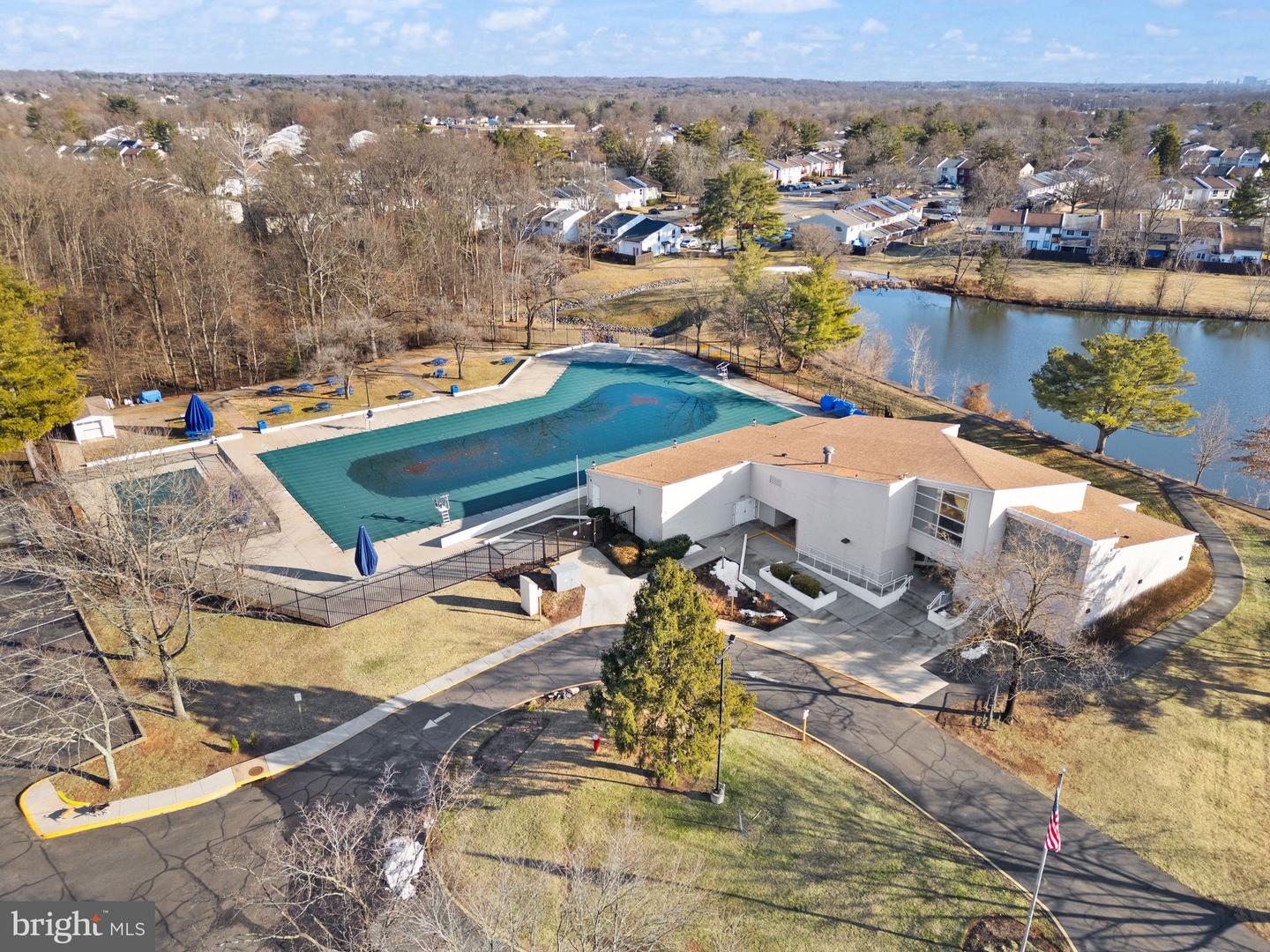 191 N COTTAGE RD, STERLING, Virginia 20164, 4 Bedrooms Bedrooms, ,2 BathroomsBathrooms,Residential,For sale,191 N COTTAGE RD,VALO2116748 MLS # VALO2116748