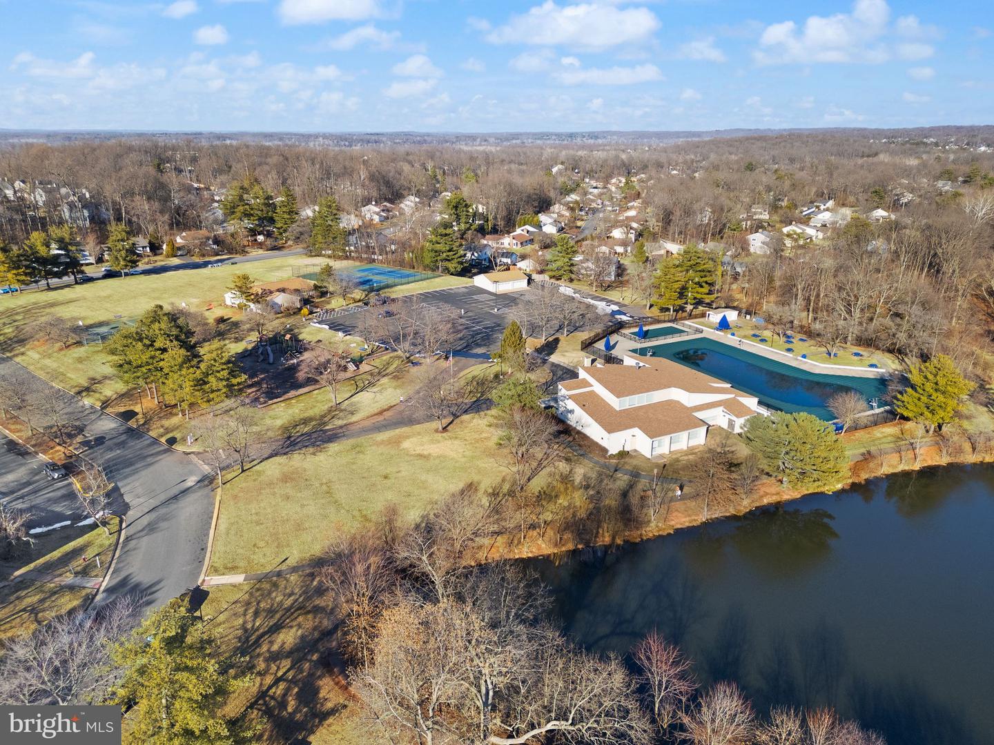 191 N COTTAGE RD, STERLING, Virginia 20164, 4 Bedrooms Bedrooms, ,2 BathroomsBathrooms,Residential,For sale,191 N COTTAGE RD,VALO2116748 MLS # VALO2116748