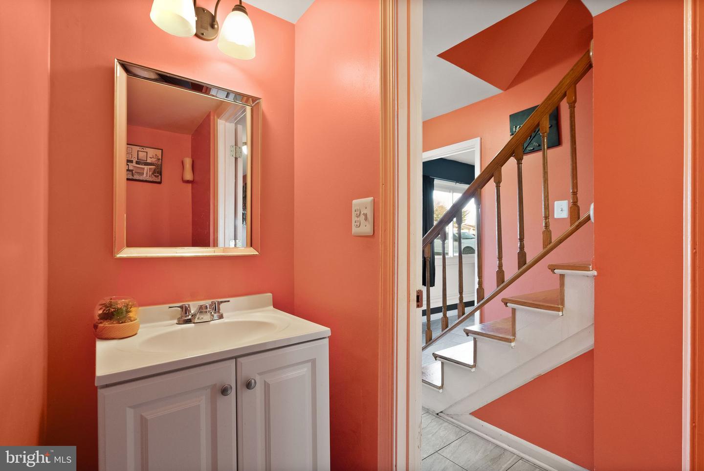 191 N COTTAGE RD, STERLING, Virginia 20164, 4 Bedrooms Bedrooms, ,2 BathroomsBathrooms,Residential,For sale,191 N COTTAGE RD,VALO2116748 MLS # VALO2116748