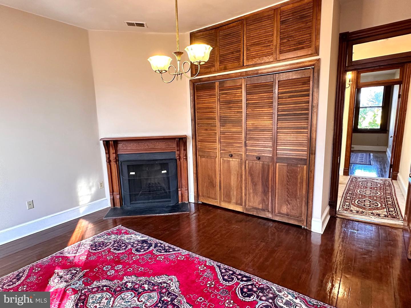 434 6TH ST NE, WASHINGTON, District Of Columbia 20002, 3 Bedrooms Bedrooms, ,2 BathroomsBathrooms,Residential,For sale,434 6TH ST NE,DCDC2247858 MLS # DCDC2247858