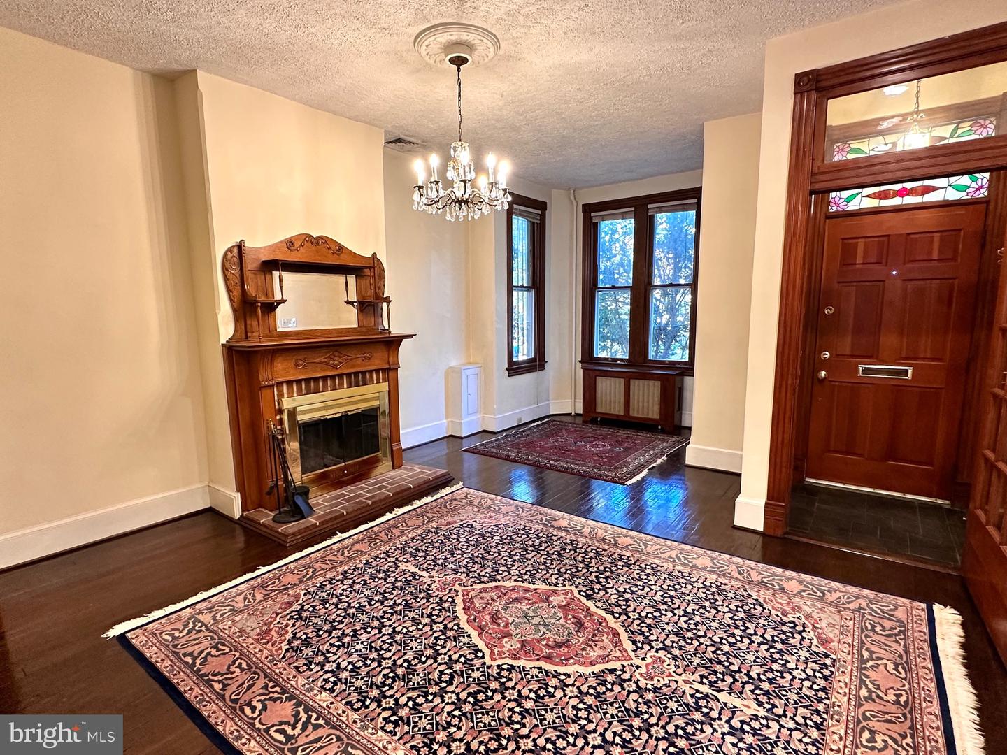 434 6TH ST NE, WASHINGTON, District Of Columbia 20002, 3 Bedrooms Bedrooms, ,2 BathroomsBathrooms,Residential,For sale,434 6TH ST NE,DCDC2247858 MLS # DCDC2247858