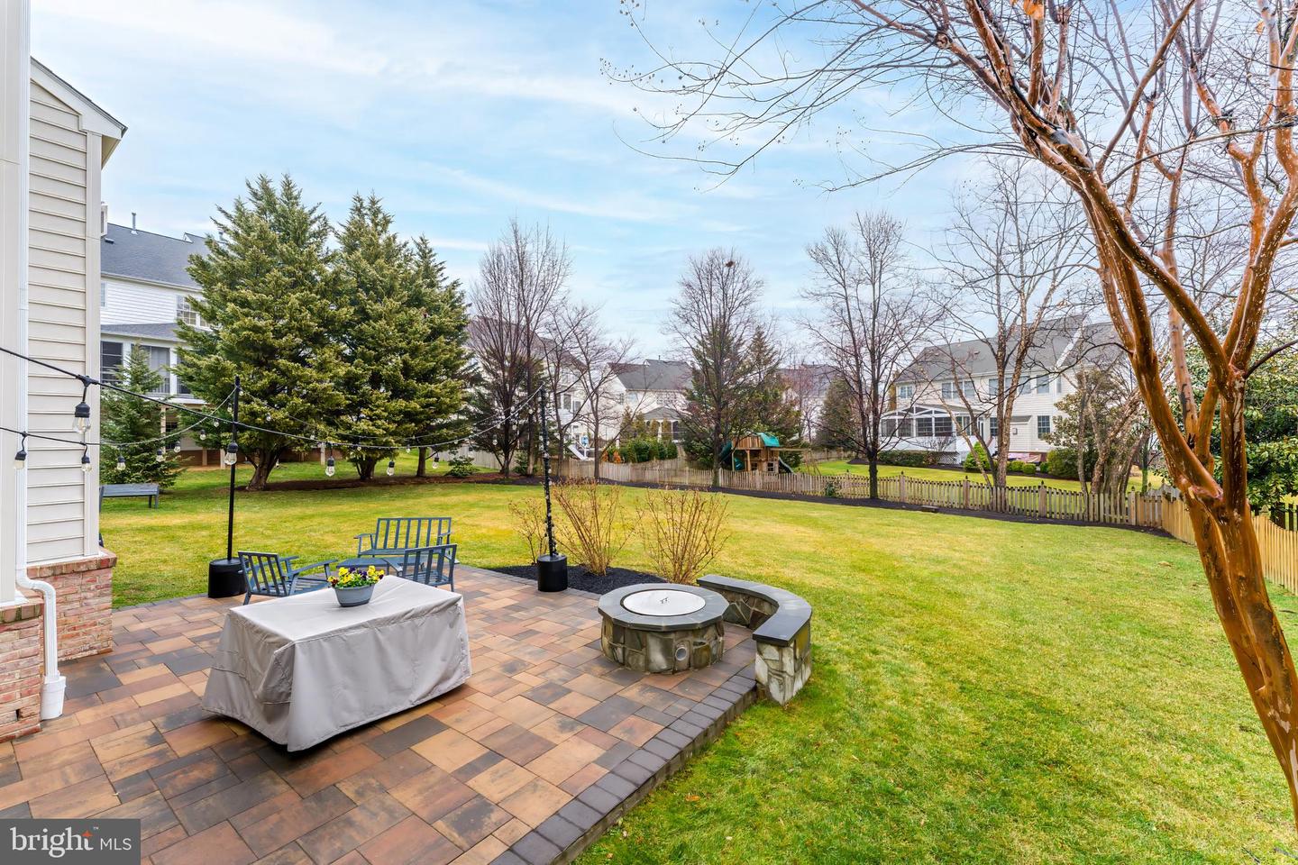 22876 ASHTON WOODS DR, BRAMBLETON, Virginia 20148, 6 Bedrooms Bedrooms, ,4 BathroomsBathrooms,Residential,For sale,22876 ASHTON WOODS DR,VALO2116752 MLS # VALO2116752