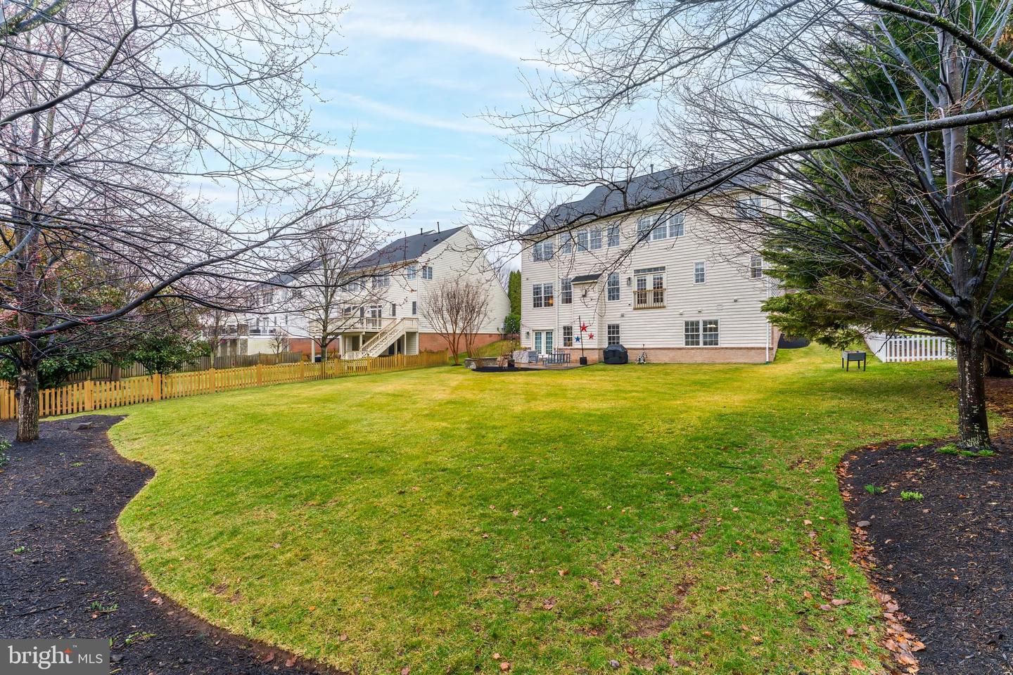 22876 ASHTON WOODS DR, BRAMBLETON, Virginia 20148, 6 Bedrooms Bedrooms, ,4 BathroomsBathrooms,Residential,For sale,22876 ASHTON WOODS DR,VALO2116752 MLS # VALO2116752