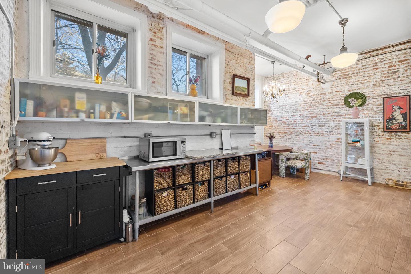 1375 MARYLAND AVE NE #B, WASHINGTON, District Of Columbia 20002, 1 Bedroom Bedrooms, ,1 BathroomBathrooms,Residential,For sale,1375 MARYLAND AVE NE #B,DCDC2247864 MLS # DCDC2247864
