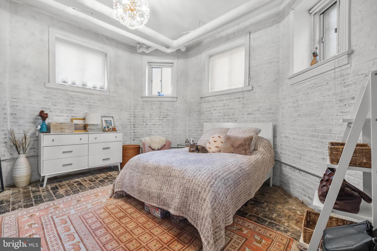 1375 MARYLAND AVE NE #B, WASHINGTON, District Of Columbia 20002, 1 Bedroom Bedrooms, ,1 BathroomBathrooms,Residential,For sale,1375 MARYLAND AVE NE #B,DCDC2247864 MLS # DCDC2247864