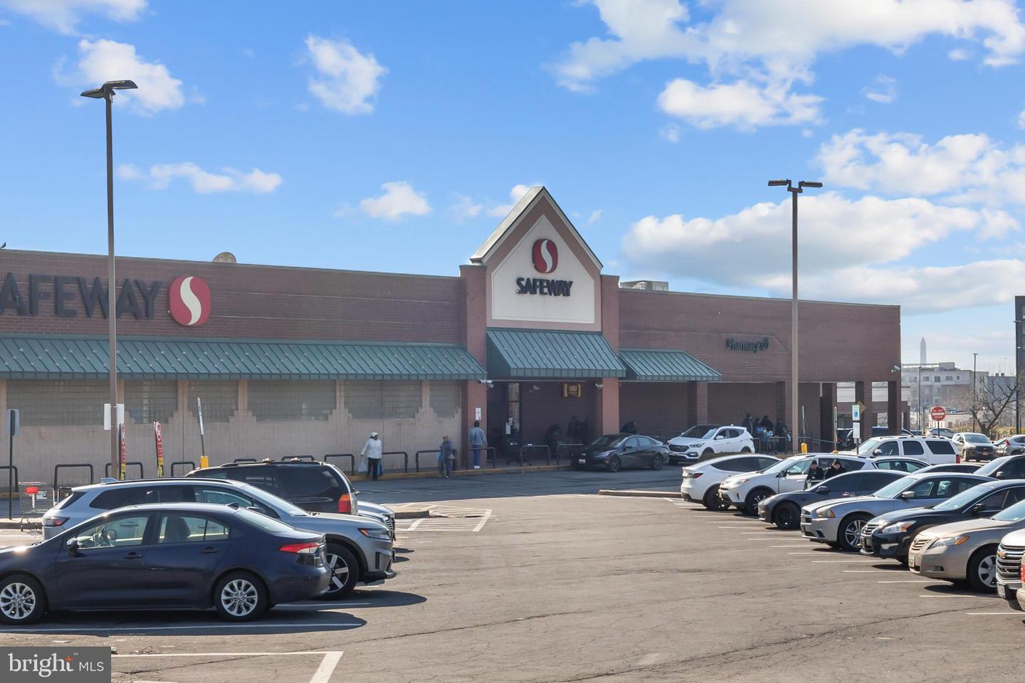 1375 MARYLAND AVE NE #B, WASHINGTON, District Of Columbia 20002, 1 Bedroom Bedrooms, ,1 BathroomBathrooms,Residential,For sale,1375 MARYLAND AVE NE #B,DCDC2247864 MLS # DCDC2247864