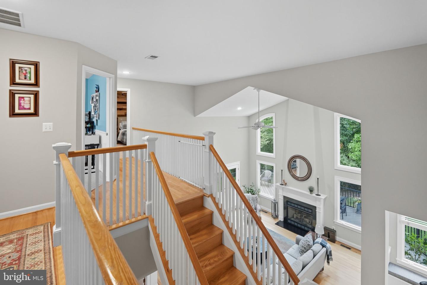 201 PRESCOTT CIR SE, VIENNA, Virginia 22180, 5 Bedrooms Bedrooms, ,4 BathroomsBathrooms,Residential,For sale,201 PRESCOTT CIR SE,VAFX2292856 MLS # VAFX2292856