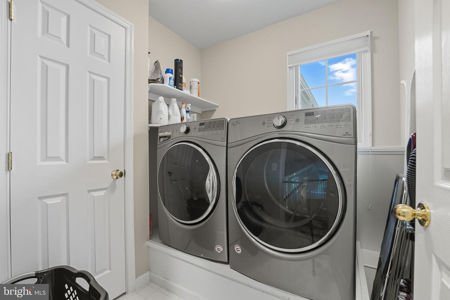 201 PRESCOTT CIR SE, VIENNA, Virginia 22180, 5 Bedrooms Bedrooms, ,4 BathroomsBathrooms,Residential,For sale,201 PRESCOTT CIR SE,VAFX2292856 MLS # VAFX2292856