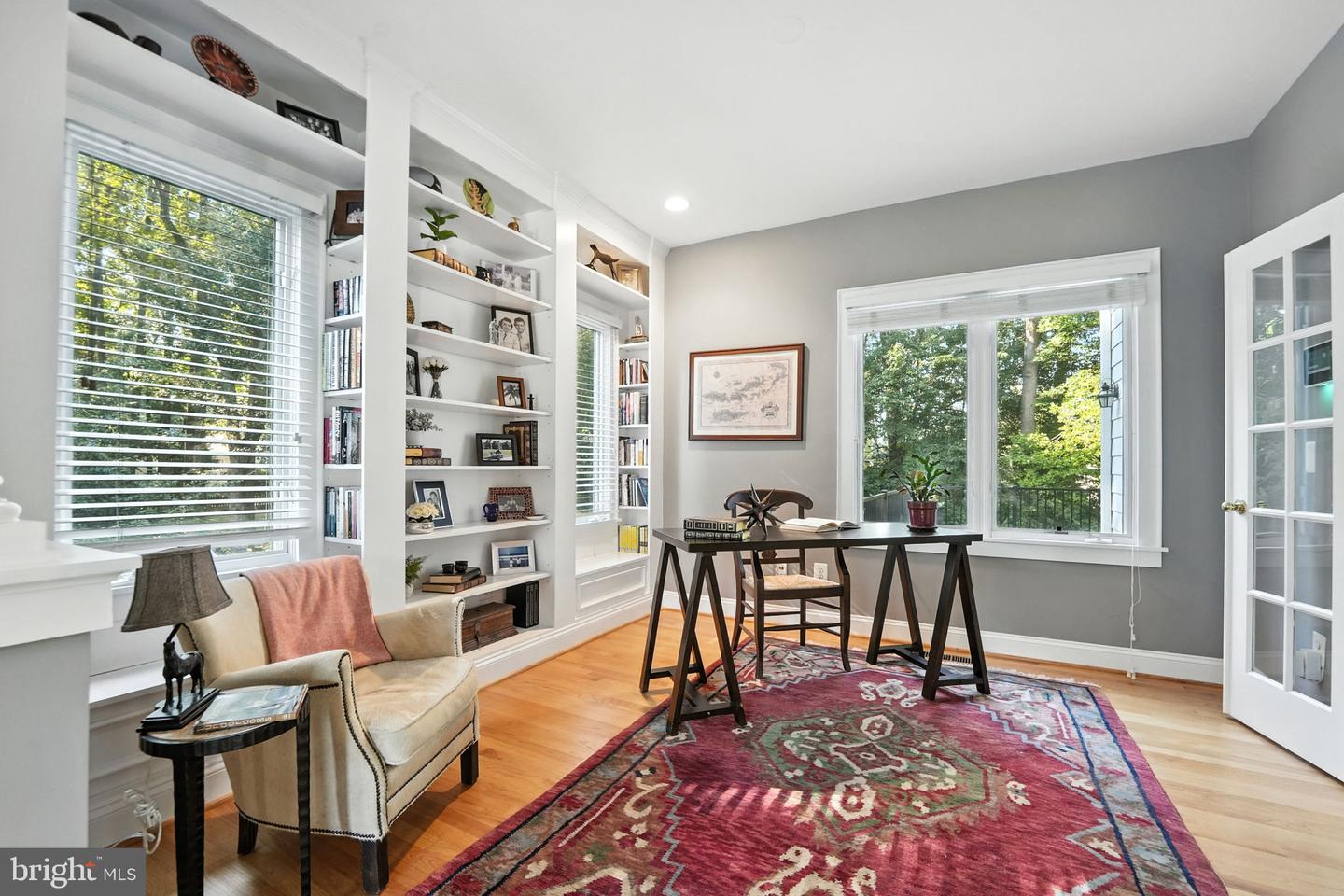 201 PRESCOTT CIR SE, VIENNA, Virginia 22180, 5 Bedrooms Bedrooms, ,4 BathroomsBathrooms,Residential,For sale,201 PRESCOTT CIR SE,VAFX2292856 MLS # VAFX2292856