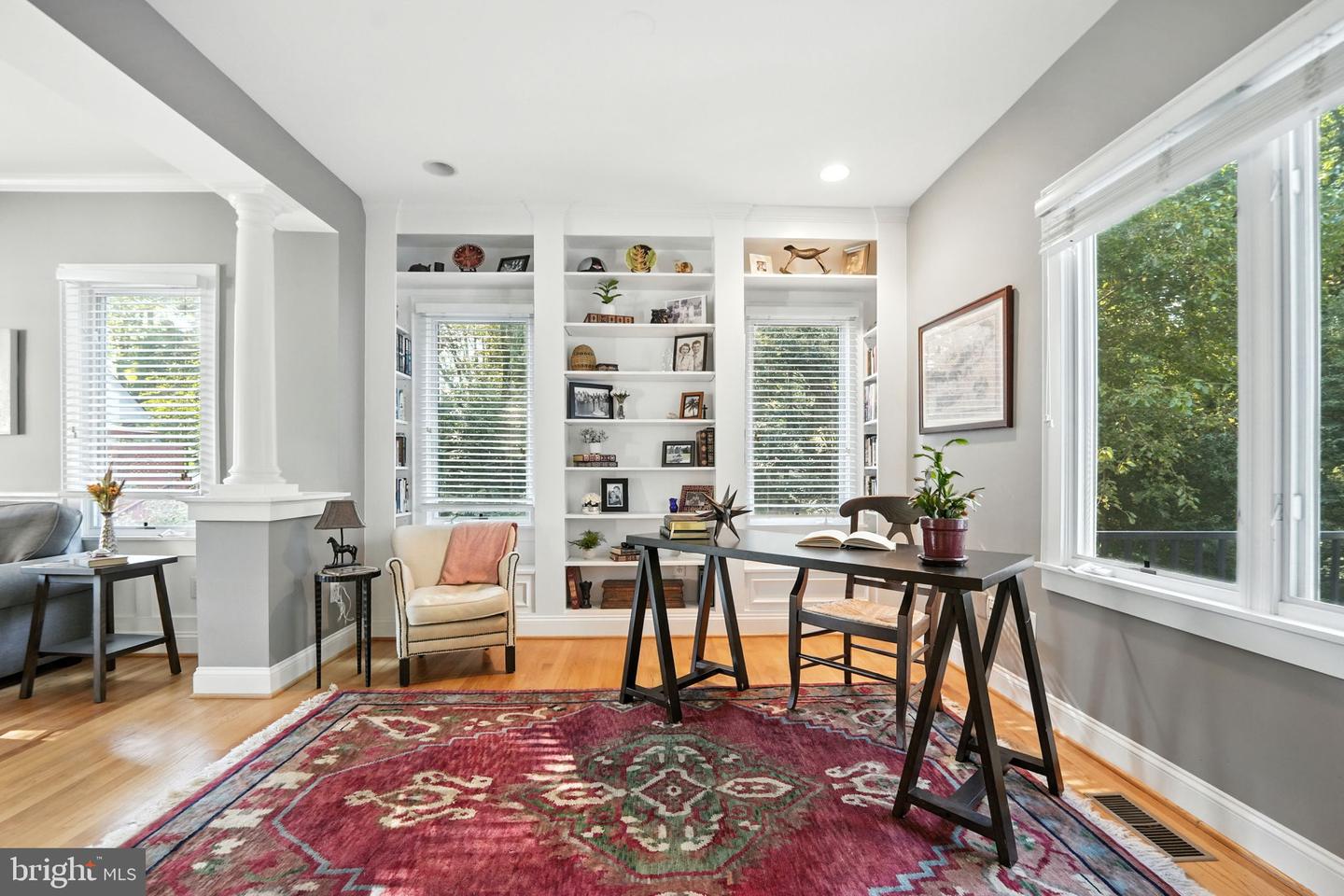 201 PRESCOTT CIR SE, VIENNA, Virginia 22180, 5 Bedrooms Bedrooms, ,4 BathroomsBathrooms,Residential,For sale,201 PRESCOTT CIR SE,VAFX2292856 MLS # VAFX2292856