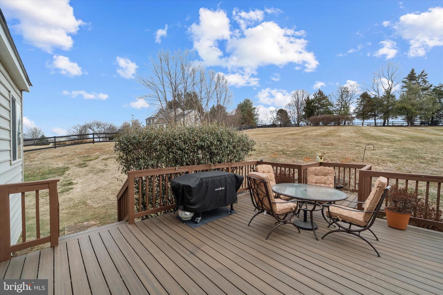 6909 MILL VALLEY DR, WARRENTON, Virginia 20187, 5 Bedrooms Bedrooms, ,4 BathroomsBathrooms,Residential,For sale,6909 MILL VALLEY DR,VAFQ2020722 MLS # VAFQ2020722