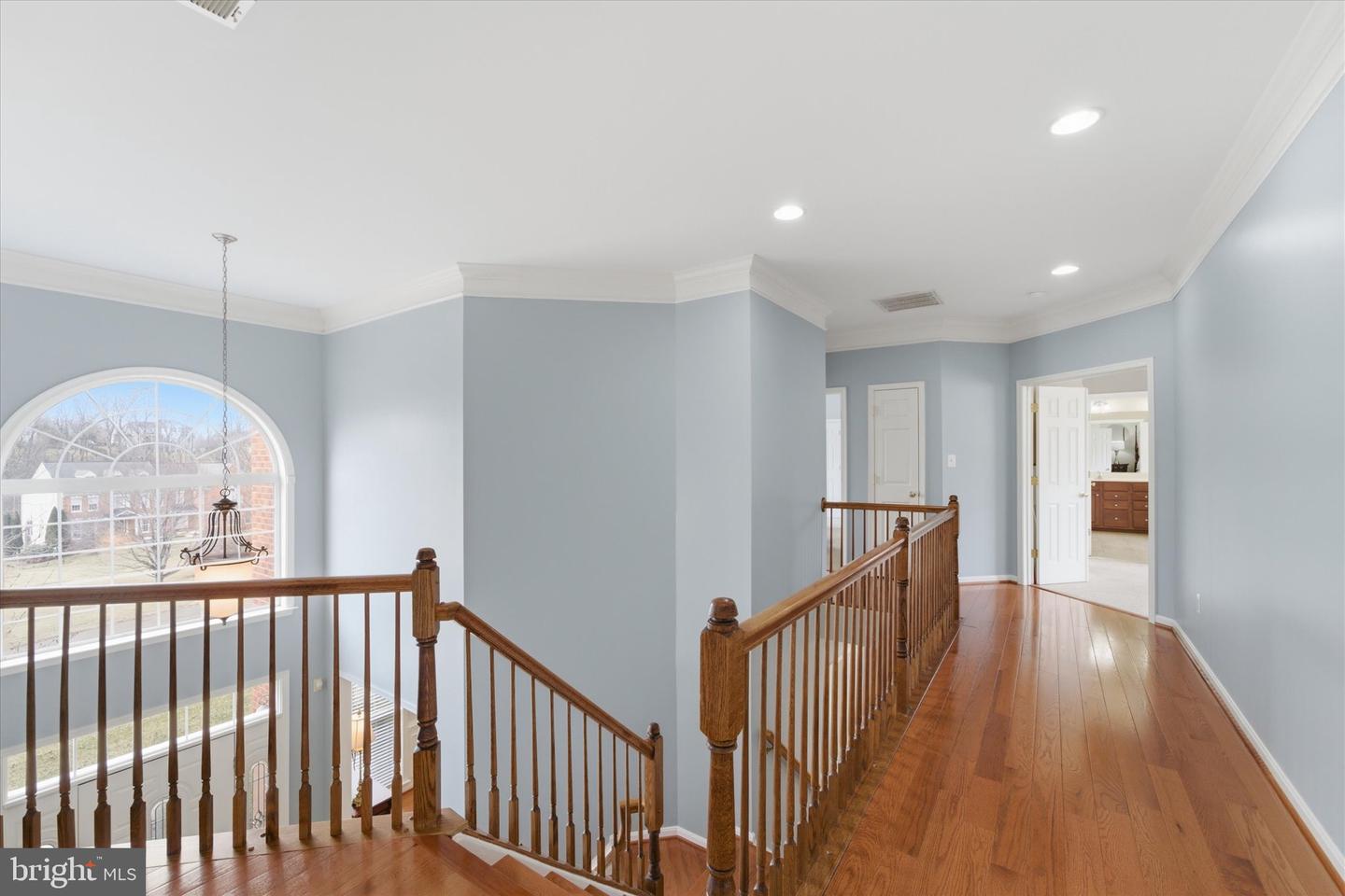 6909 MILL VALLEY DR, WARRENTON, Virginia 20187, 5 Bedrooms Bedrooms, ,4 BathroomsBathrooms,Residential,For sale,6909 MILL VALLEY DR,VAFQ2020722 MLS # VAFQ2020722