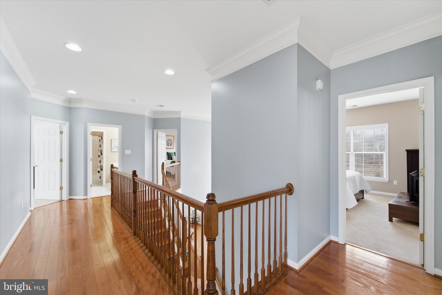 6909 MILL VALLEY DR, WARRENTON, Virginia 20187, 5 Bedrooms Bedrooms, ,4 BathroomsBathrooms,Residential,For sale,6909 MILL VALLEY DR,VAFQ2020722 MLS # VAFQ2020722