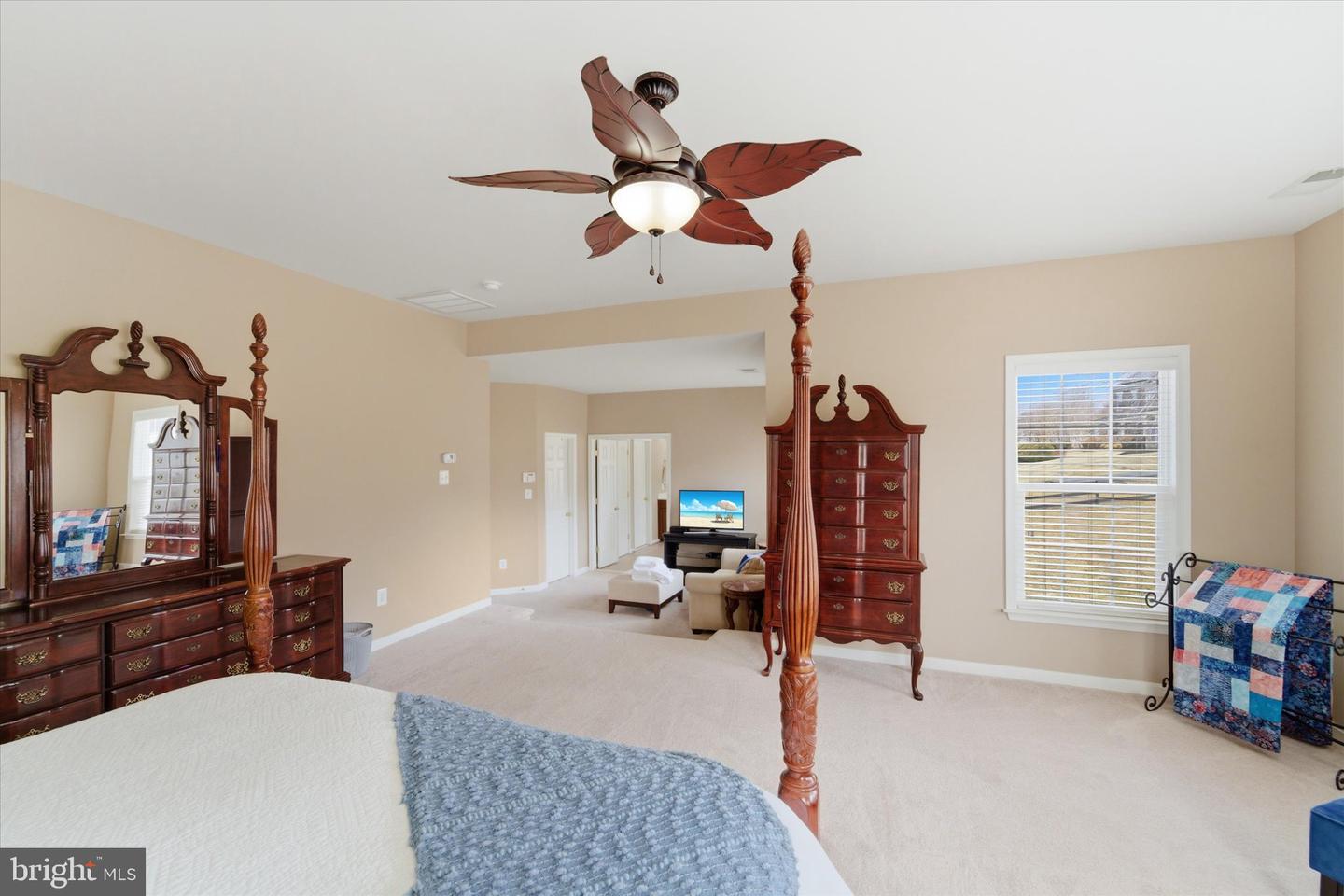 6909 MILL VALLEY DR, WARRENTON, Virginia 20187, 5 Bedrooms Bedrooms, ,4 BathroomsBathrooms,Residential,For sale,6909 MILL VALLEY DR,VAFQ2020722 MLS # VAFQ2020722