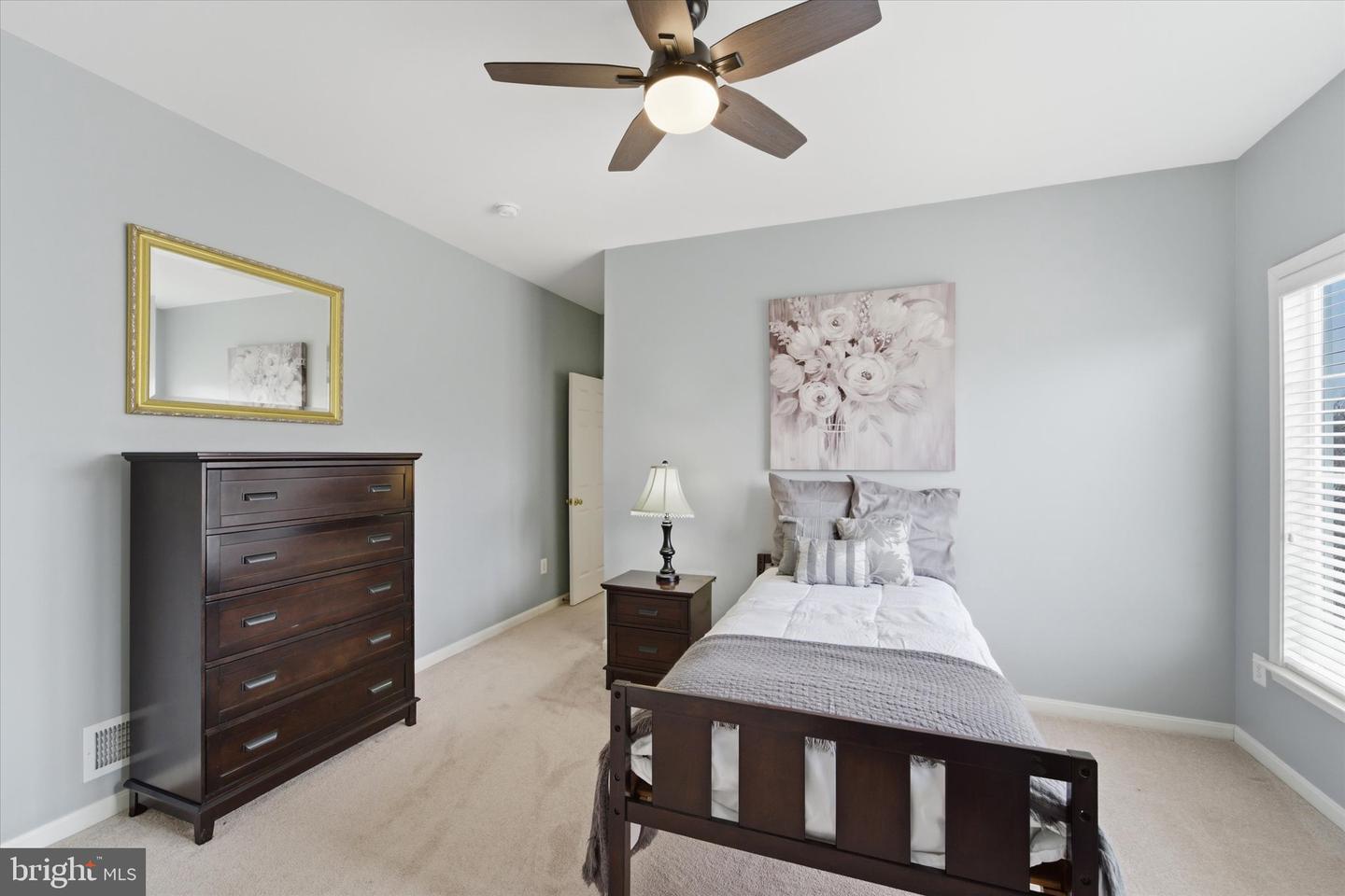 6909 MILL VALLEY DR, WARRENTON, Virginia 20187, 5 Bedrooms Bedrooms, ,4 BathroomsBathrooms,Residential,For sale,6909 MILL VALLEY DR,VAFQ2020722 MLS # VAFQ2020722