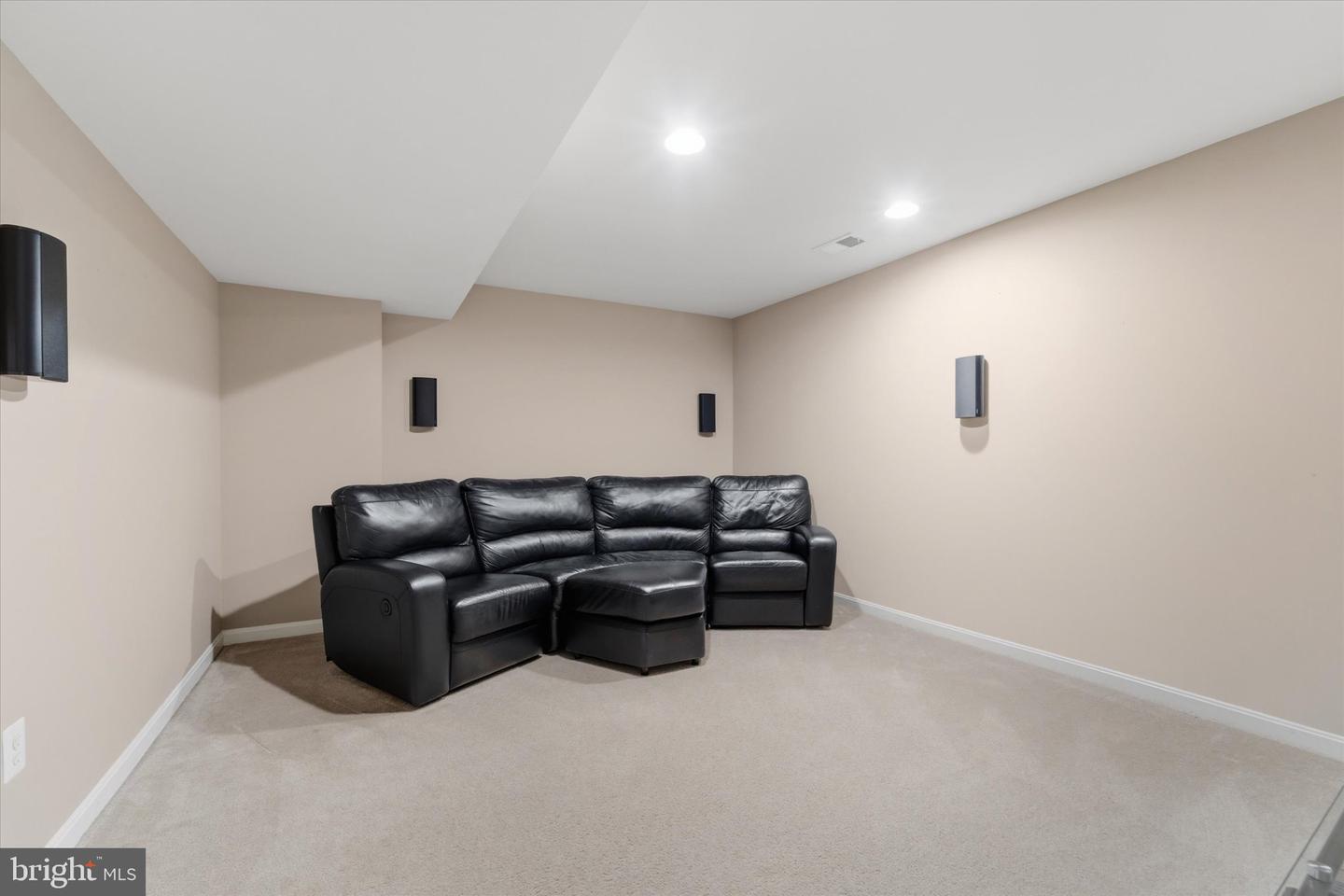 6909 MILL VALLEY DR, WARRENTON, Virginia 20187, 5 Bedrooms Bedrooms, ,4 BathroomsBathrooms,Residential,For sale,6909 MILL VALLEY DR,VAFQ2020722 MLS # VAFQ2020722