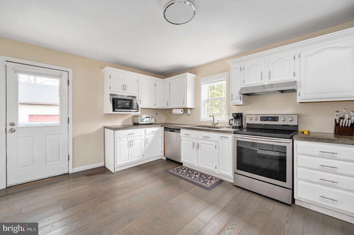 513 LAKEVIEW PKWY, LOCUST GROVE, Virginia 22508, 4 Bedrooms Bedrooms, ,3 BathroomsBathrooms,Residential,For sale,513 LAKEVIEW PKWY,VAOR2013424 MLS # VAOR2013424