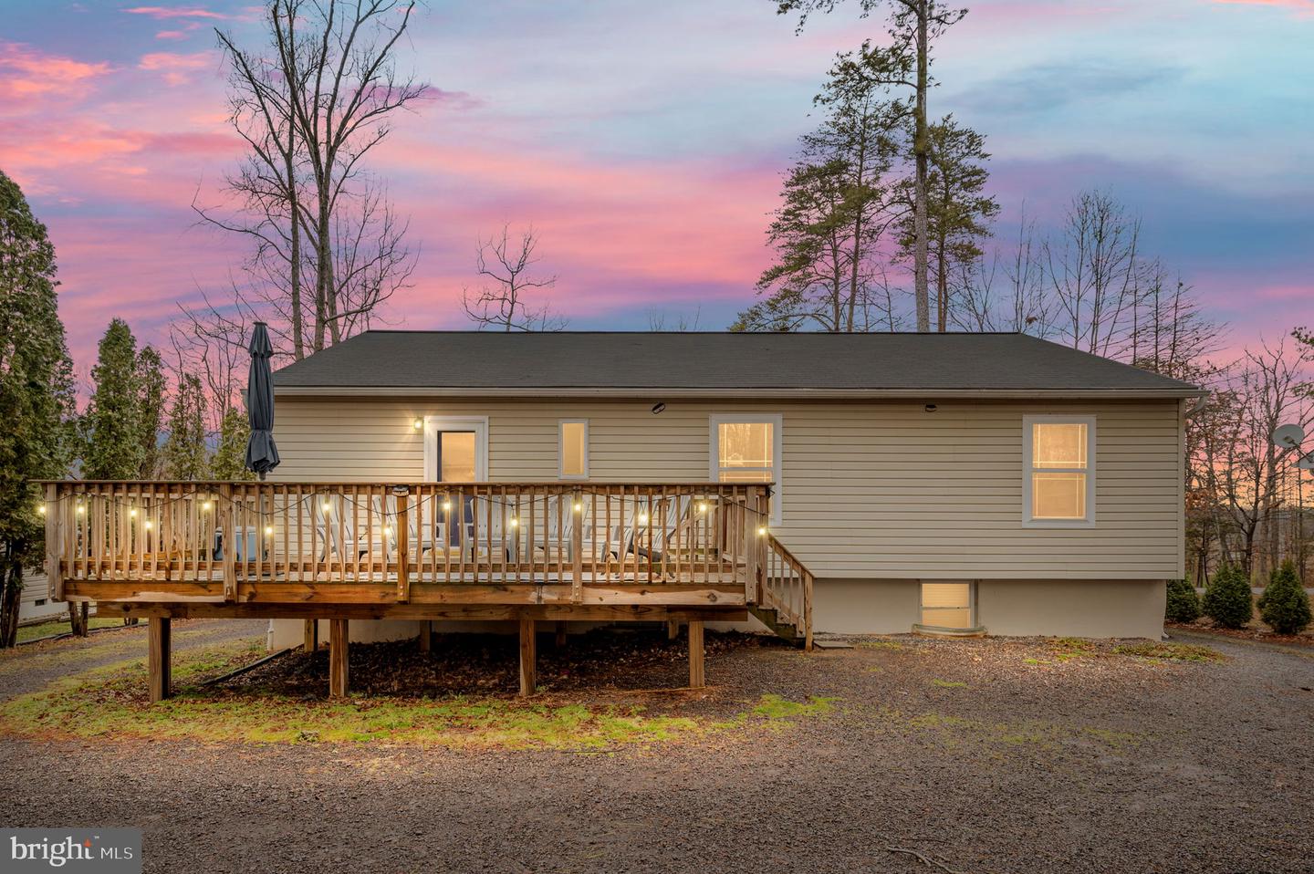 513 LAKEVIEW PKWY, LOCUST GROVE, Virginia 22508, 4 Bedrooms Bedrooms, ,3 BathroomsBathrooms,Residential,For sale,513 LAKEVIEW PKWY,VAOR2013424 MLS # VAOR2013424