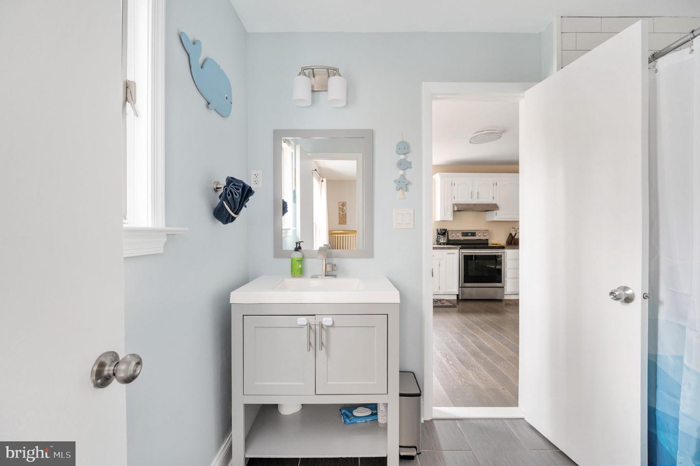 513 LAKEVIEW PKWY, LOCUST GROVE, Virginia 22508, 4 Bedrooms Bedrooms, ,3 BathroomsBathrooms,Residential,For sale,513 LAKEVIEW PKWY,VAOR2013424 MLS # VAOR2013424