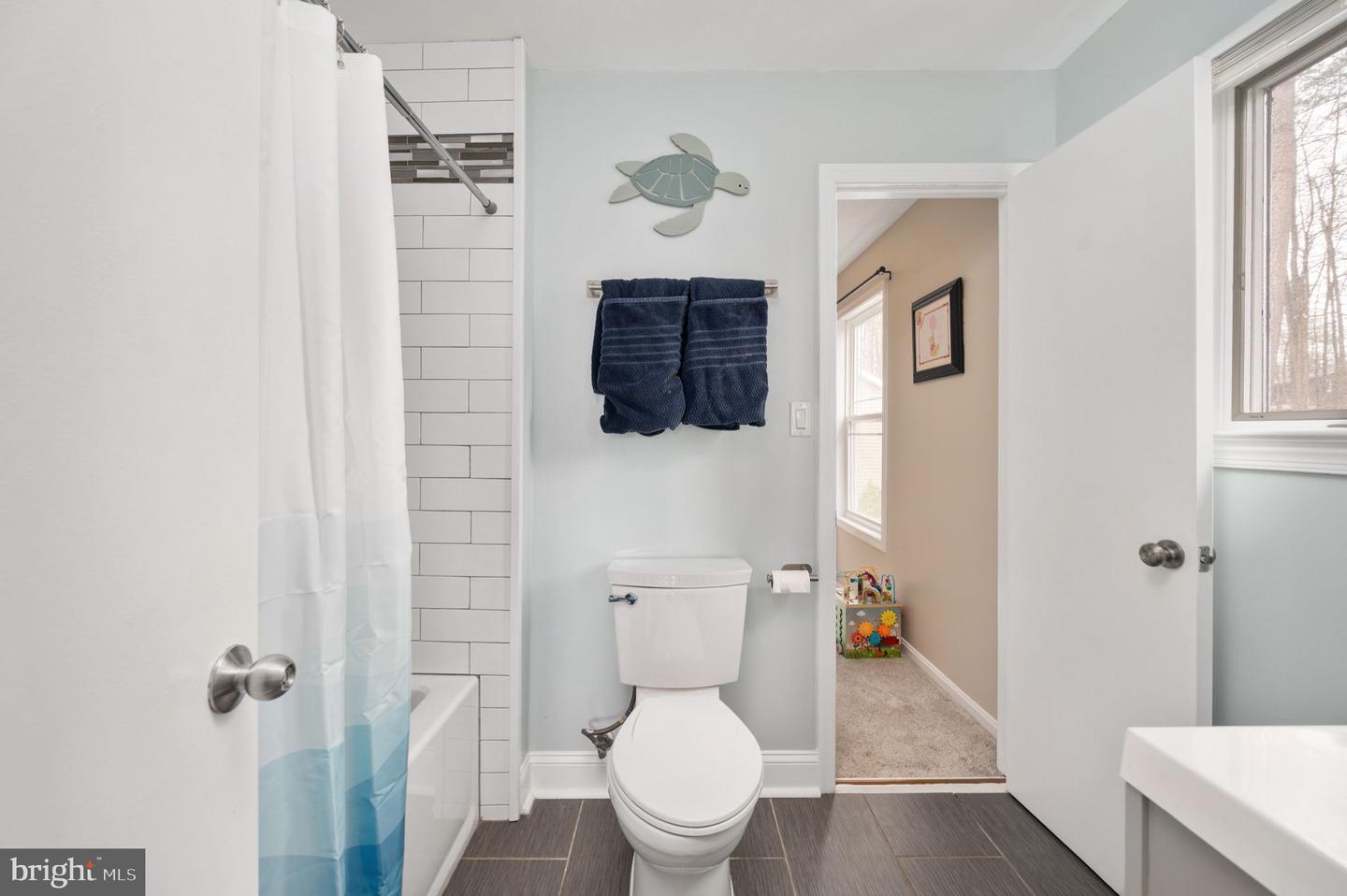 513 LAKEVIEW PKWY, LOCUST GROVE, Virginia 22508, 4 Bedrooms Bedrooms, ,3 BathroomsBathrooms,Residential,For sale,513 LAKEVIEW PKWY,VAOR2013424 MLS # VAOR2013424