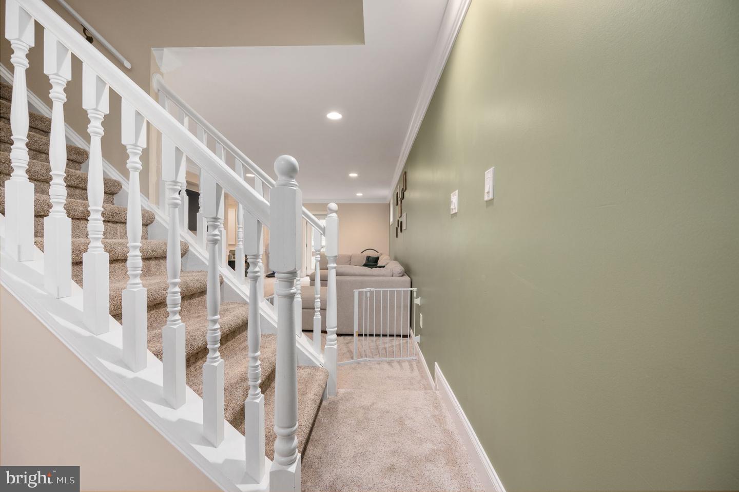 513 LAKEVIEW PKWY, LOCUST GROVE, Virginia 22508, 4 Bedrooms Bedrooms, ,3 BathroomsBathrooms,Residential,For sale,513 LAKEVIEW PKWY,VAOR2013424 MLS # VAOR2013424