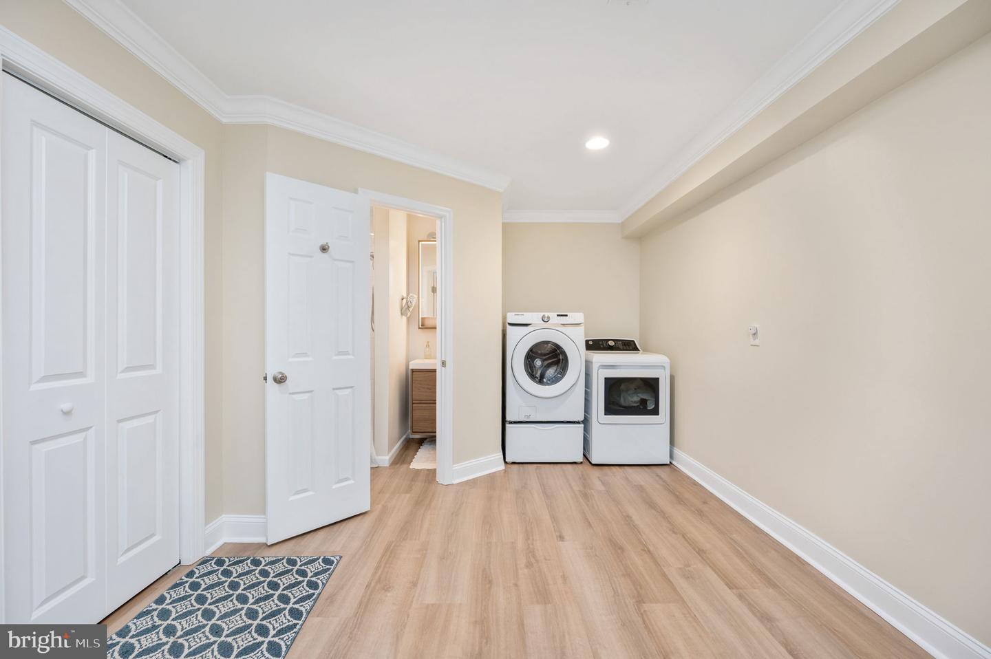 513 LAKEVIEW PKWY, LOCUST GROVE, Virginia 22508, 4 Bedrooms Bedrooms, ,3 BathroomsBathrooms,Residential,For sale,513 LAKEVIEW PKWY,VAOR2013424 MLS # VAOR2013424