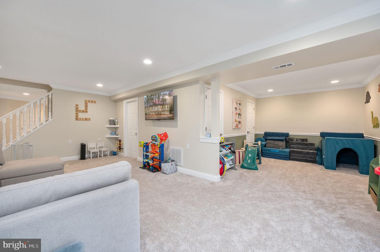 513 LAKEVIEW PKWY, LOCUST GROVE, Virginia 22508, 4 Bedrooms Bedrooms, ,3 BathroomsBathrooms,Residential,For sale,513 LAKEVIEW PKWY,VAOR2013424 MLS # VAOR2013424