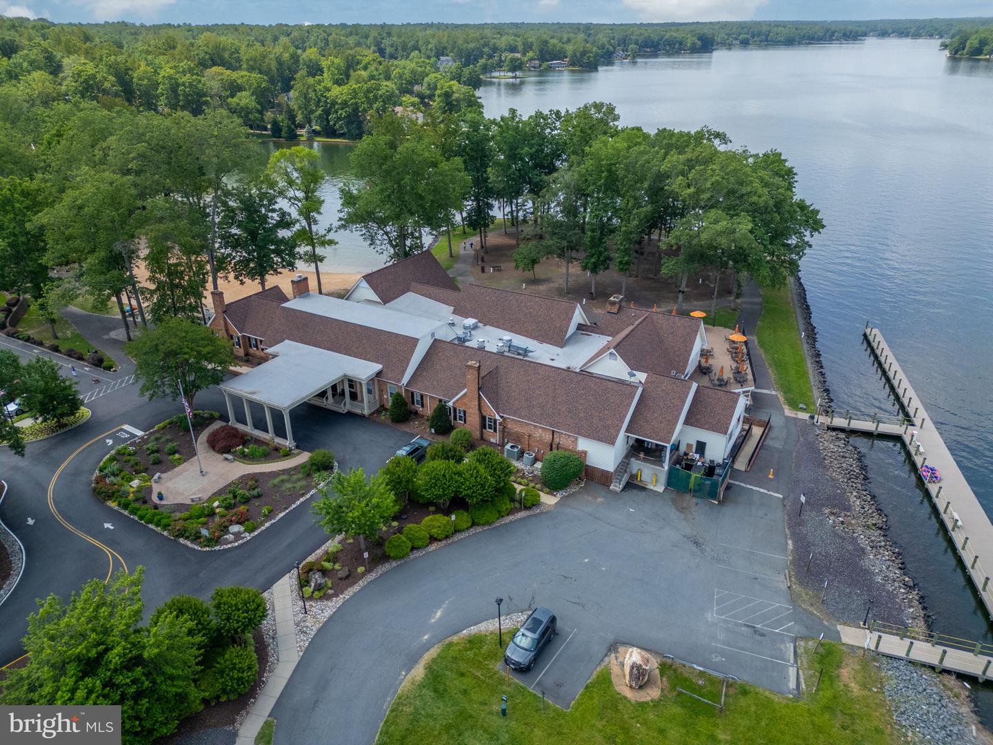 513 LAKEVIEW PKWY, LOCUST GROVE, Virginia 22508, 4 Bedrooms Bedrooms, ,3 BathroomsBathrooms,Residential,For sale,513 LAKEVIEW PKWY,VAOR2013424 MLS # VAOR2013424