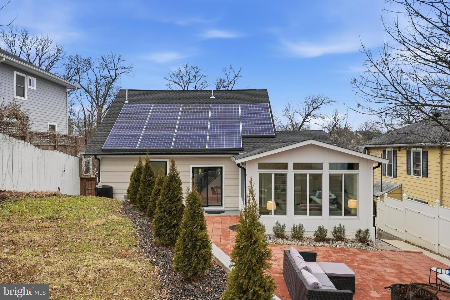 2211 FRANKLIN ST NE, WASHINGTON, District Of Columbia 20018, 5 Bedrooms Bedrooms, ,3 BathroomsBathrooms,Residential,For sale,2211 FRANKLIN ST NE,DCDC2247944 MLS # DCDC2247944