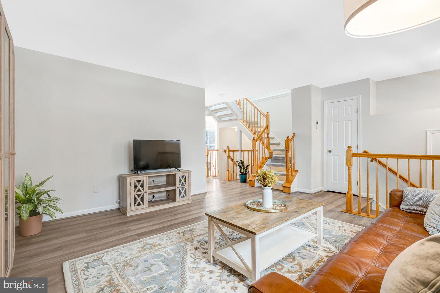 46550 BROADSPEAR TER, STERLING, Virginia 20165, 4 Bedrooms Bedrooms, ,3 BathroomsBathrooms,Residential,For sale,46550 BROADSPEAR TER,VALO2116802 MLS # VALO2116802