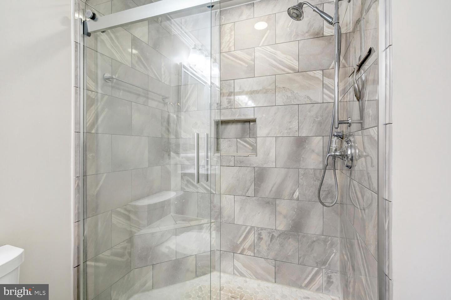 46550 BROADSPEAR TER, STERLING, Virginia 20165, 4 Bedrooms Bedrooms, ,3 BathroomsBathrooms,Residential,For sale,46550 BROADSPEAR TER,VALO2116802 MLS # VALO2116802