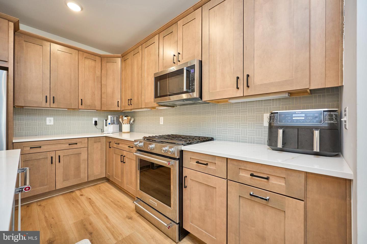 4937 EISENHOWER AVE, ALEXANDRIA, Virginia 22304, 4 Bedrooms Bedrooms, 8 Rooms Rooms,3 BathroomsBathrooms,Residential,For sale,4937 EISENHOWER AVE,VAAX2054524 MLS # VAAX2054524