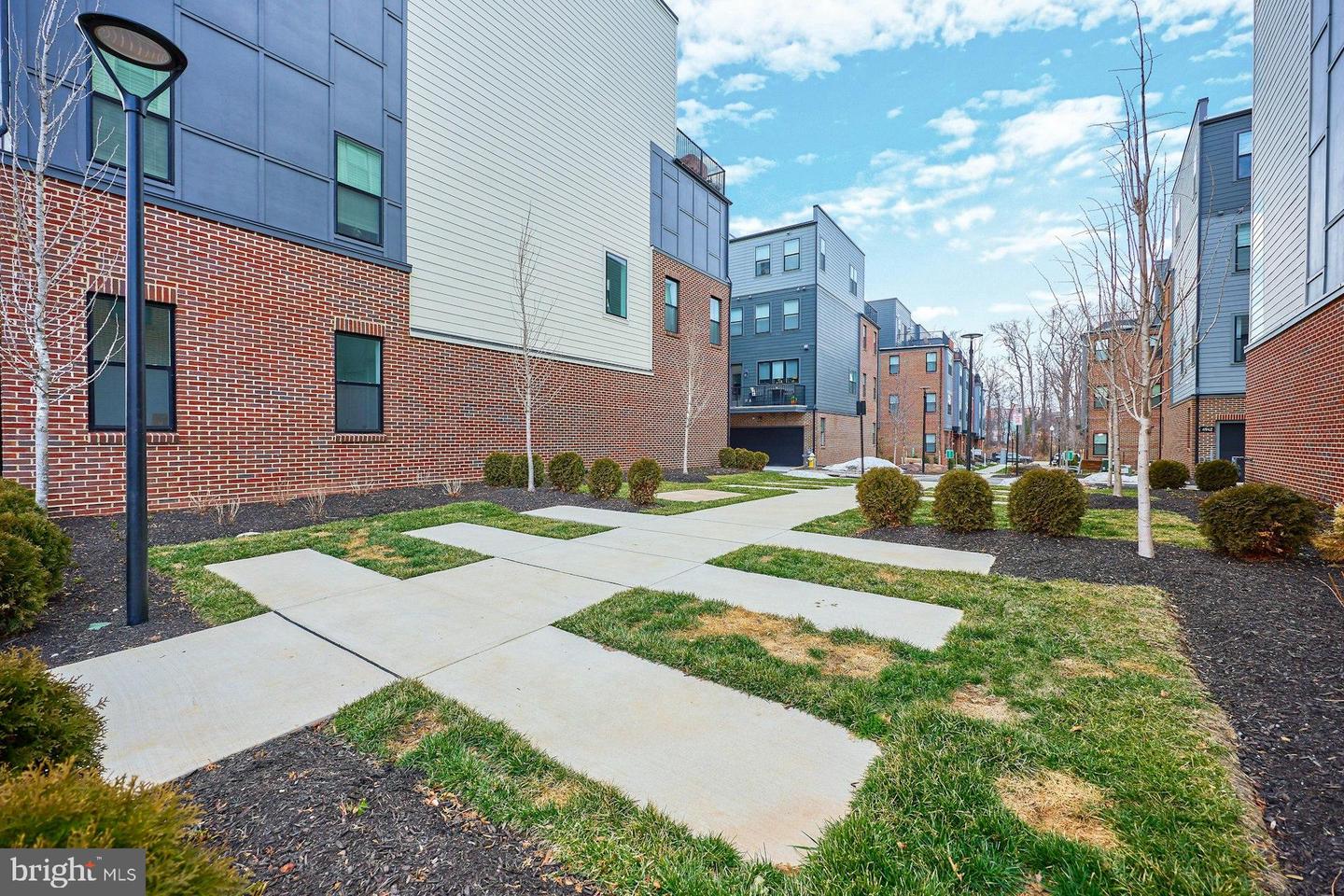 4937 EISENHOWER AVE, ALEXANDRIA, Virginia 22304, 4 Bedrooms Bedrooms, 8 Rooms Rooms,3 BathroomsBathrooms,Residential,For sale,4937 EISENHOWER AVE,VAAX2054524 MLS # VAAX2054524