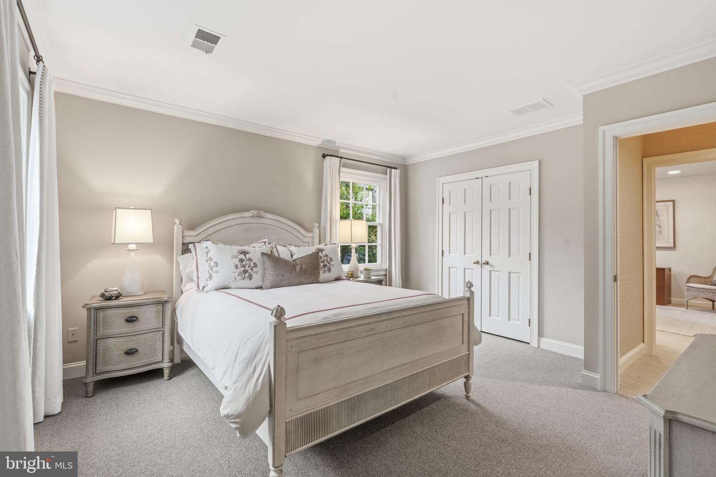 4956 QUEBEC ST NW, WASHINGTON, District Of Columbia 20016, 7 Bedrooms Bedrooms, ,5 BathroomsBathrooms,Residential,For sale,4956 QUEBEC ST NW,DCDC2247968 MLS # DCDC2247968