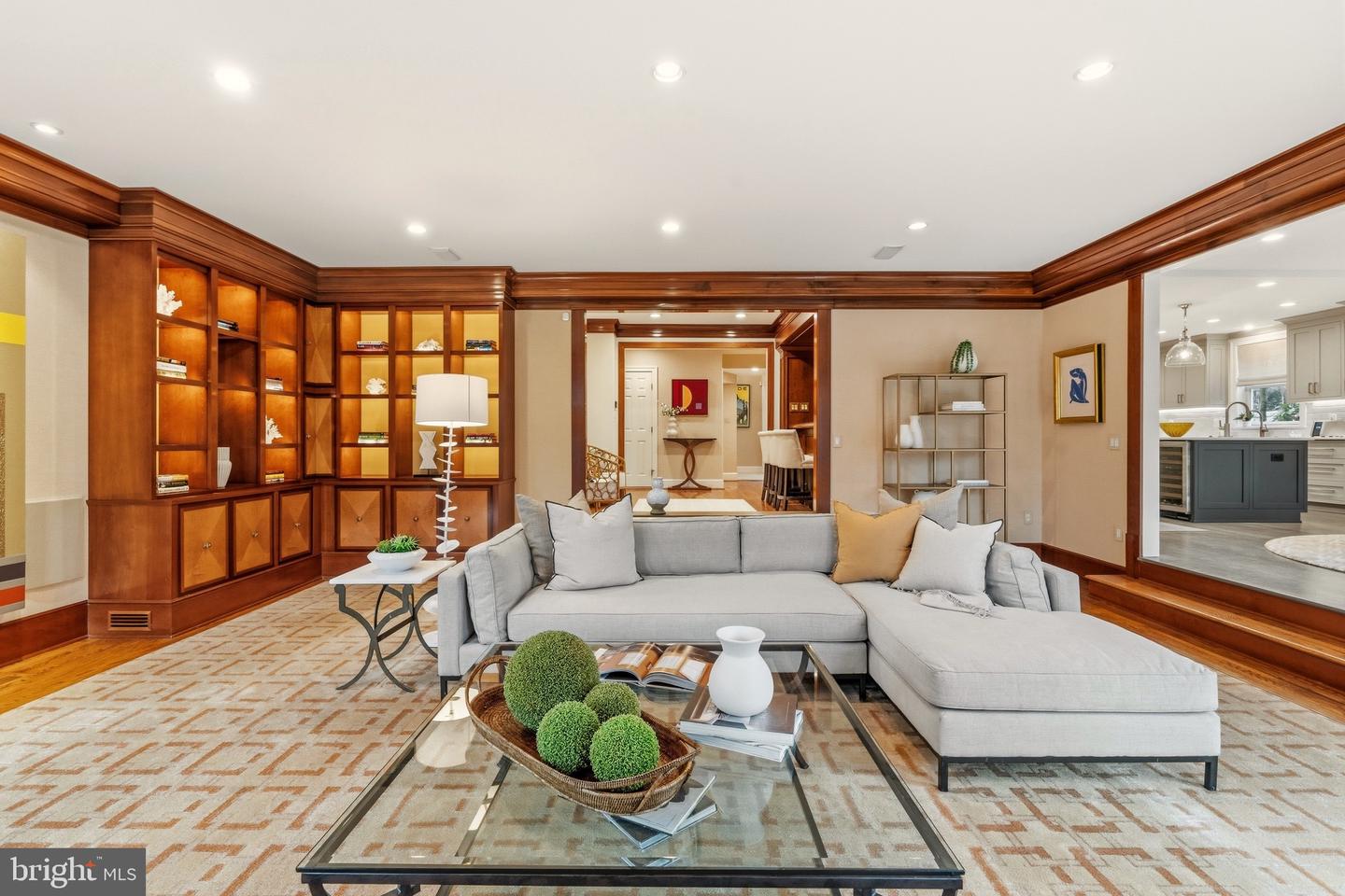 4956 QUEBEC ST NW, WASHINGTON, District Of Columbia 20016, 7 Bedrooms Bedrooms, ,5 BathroomsBathrooms,Residential,For sale,4956 QUEBEC ST NW,DCDC2247968 MLS # DCDC2247968