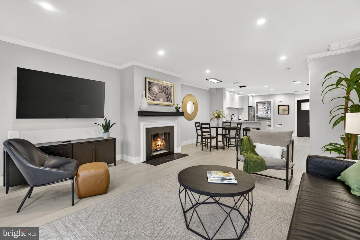 1409 SOUTH CAPITOL ST SW, WASHINGTON, District Of Columbia 20003, 2 Bedrooms Bedrooms, ,2 BathroomsBathrooms,Residential,For sale,1409 SOUTH CAPITOL ST SW,DCDC2248026 MLS # DCDC2248026