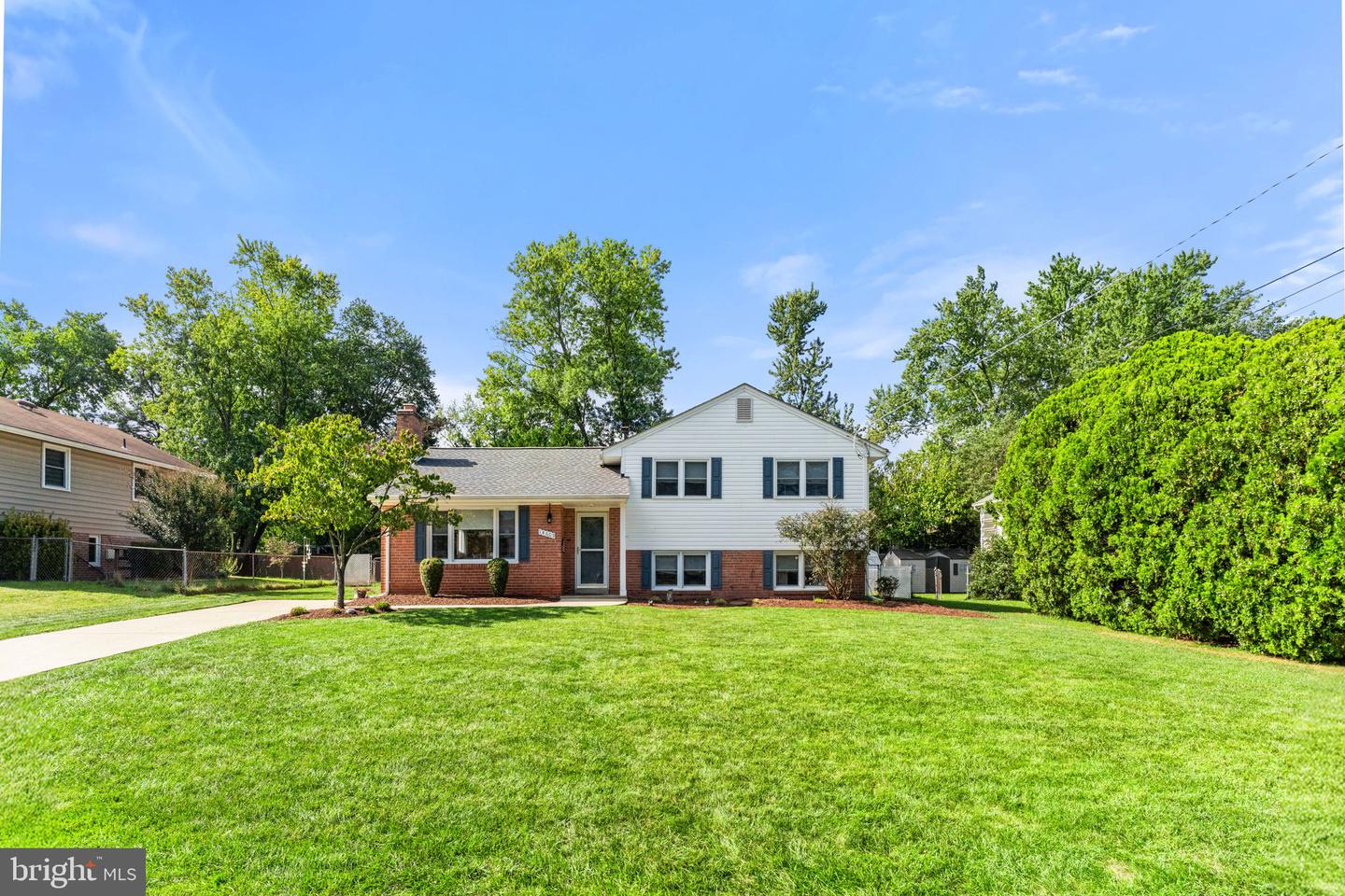 14609 LILVA, CENTREVILLE, Virginia 20120, 4 Bedrooms Bedrooms, ,2 BathroomsBathrooms,Residential,For sale,14609 LILVA,VAFX2293012 MLS # VAFX2293012