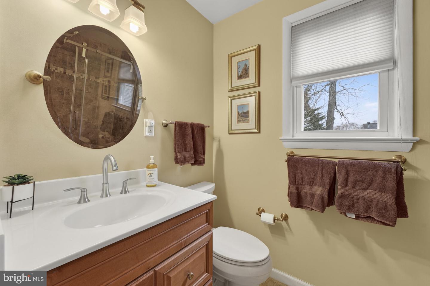 14609 LILVA, CENTREVILLE, Virginia 20120, 4 Bedrooms Bedrooms, ,2 BathroomsBathrooms,Residential,For sale,14609 LILVA,VAFX2293012 MLS # VAFX2293012