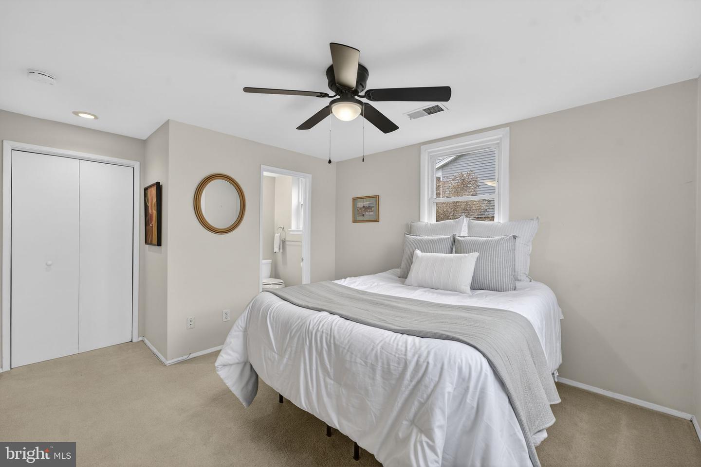 14609 LILVA, CENTREVILLE, Virginia 20120, 4 Bedrooms Bedrooms, ,2 BathroomsBathrooms,Residential,For sale,14609 LILVA,VAFX2293012 MLS # VAFX2293012