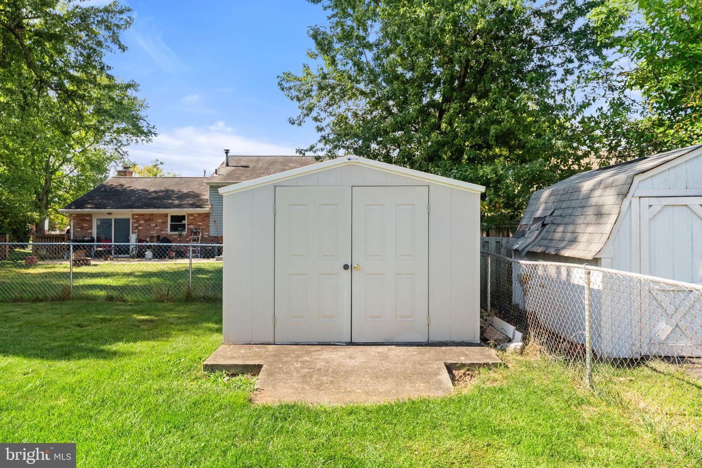 14609 LILVA, CENTREVILLE, Virginia 20120, 4 Bedrooms Bedrooms, ,2 BathroomsBathrooms,Residential,For sale,14609 LILVA,VAFX2293012 MLS # VAFX2293012