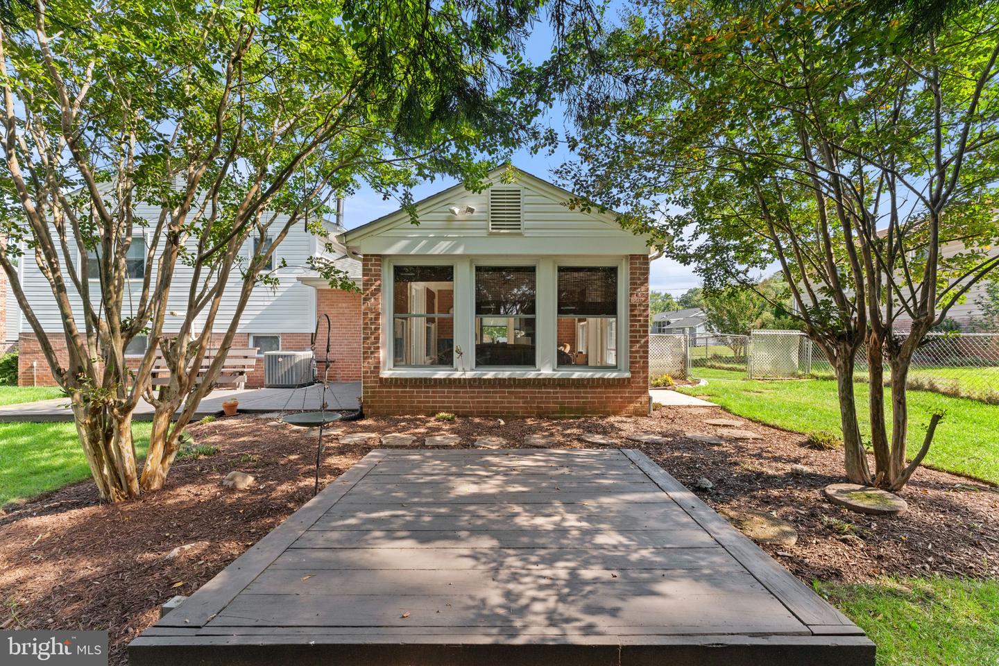 14609 LILVA, CENTREVILLE, Virginia 20120, 4 Bedrooms Bedrooms, ,2 BathroomsBathrooms,Residential,For sale,14609 LILVA,VAFX2293012 MLS # VAFX2293012