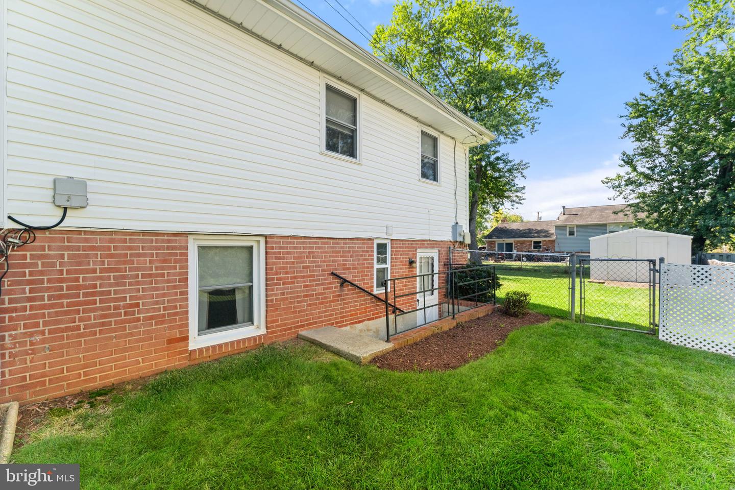 14609 LILVA, CENTREVILLE, Virginia 20120, 4 Bedrooms Bedrooms, ,2 BathroomsBathrooms,Residential,For sale,14609 LILVA,VAFX2293012 MLS # VAFX2293012