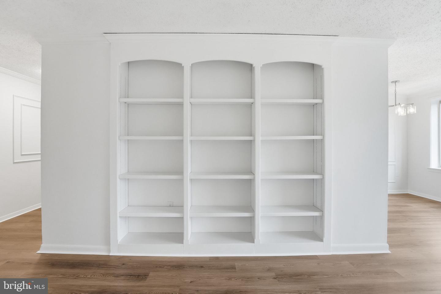 3000 SPOUT RUN PKWY #B311, ARLINGTON, Virginia 22201, 2 Bedrooms Bedrooms, ,1 BathroomBathrooms,Residential,For sale,3000 SPOUT RUN PKWY #B311,VAAR2069360 MLS # VAAR2069360