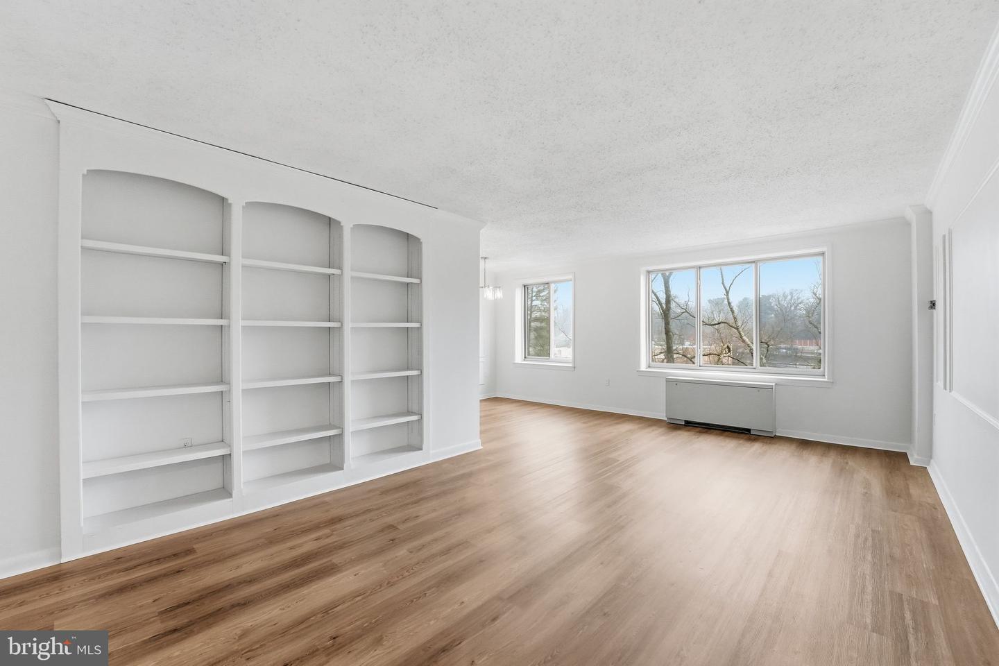 3000 SPOUT RUN PKWY #B311, ARLINGTON, Virginia 22201, 2 Bedrooms Bedrooms, ,1 BathroomBathrooms,Residential,For sale,3000 SPOUT RUN PKWY #B311,VAAR2069360 MLS # VAAR2069360