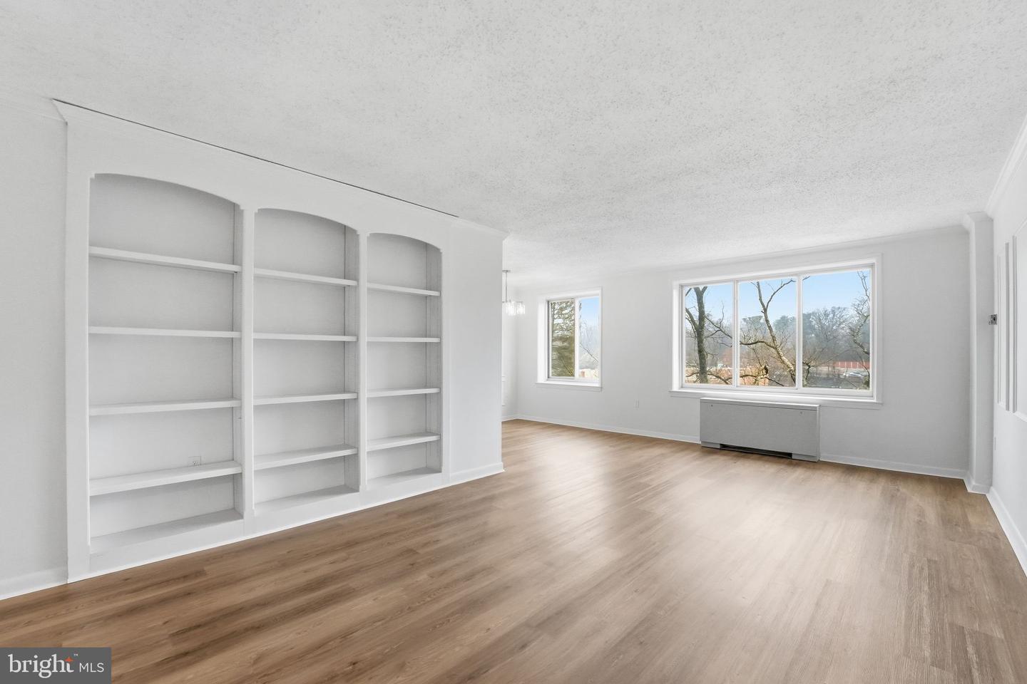 3000 SPOUT RUN PKWY #B311, ARLINGTON, Virginia 22201, 2 Bedrooms Bedrooms, ,1 BathroomBathrooms,Residential,For sale,3000 SPOUT RUN PKWY #B311,VAAR2069360 MLS # VAAR2069360