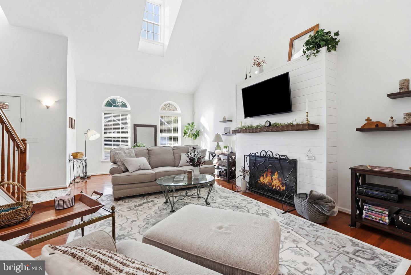 156 TOPAZ CT, WARRENTON, Virginia 20186, 3 Bedrooms Bedrooms, ,2 BathroomsBathrooms,Residential,For sale,156 TOPAZ CT,VAFQ2020740 MLS # VAFQ2020740