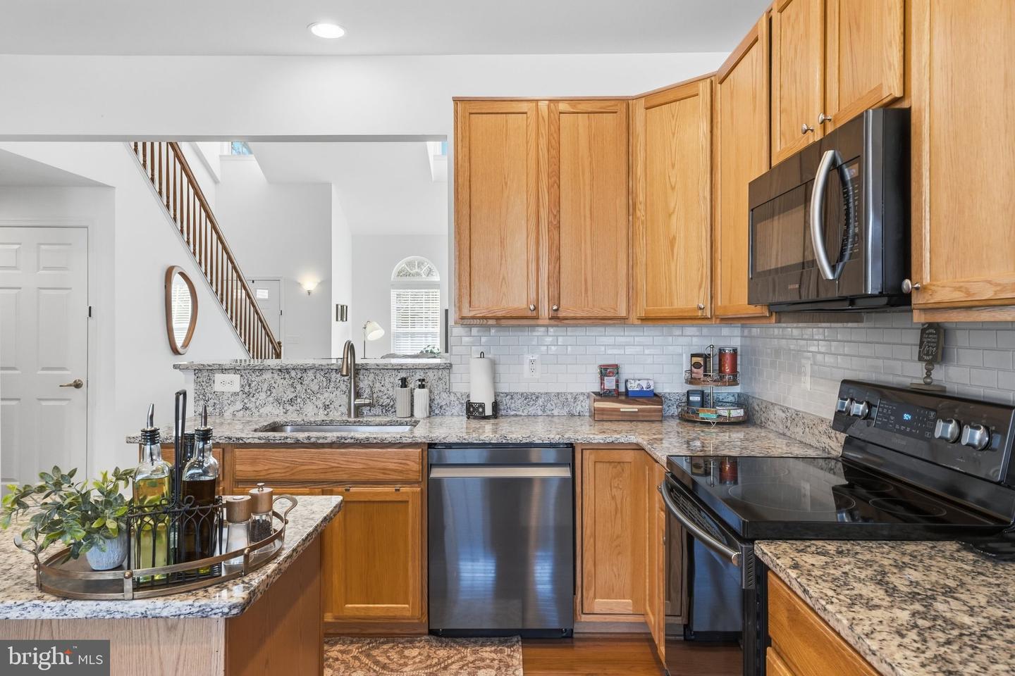 156 TOPAZ CT, WARRENTON, Virginia 20186, 3 Bedrooms Bedrooms, ,2 BathroomsBathrooms,Residential,For sale,156 TOPAZ CT,VAFQ2020740 MLS # VAFQ2020740